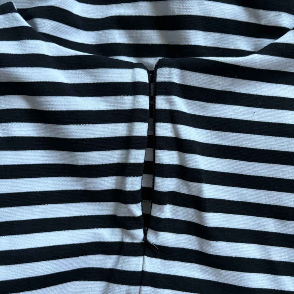 🆕 Old Navy Striped Dress, New With Tags - Picture 2 of 7